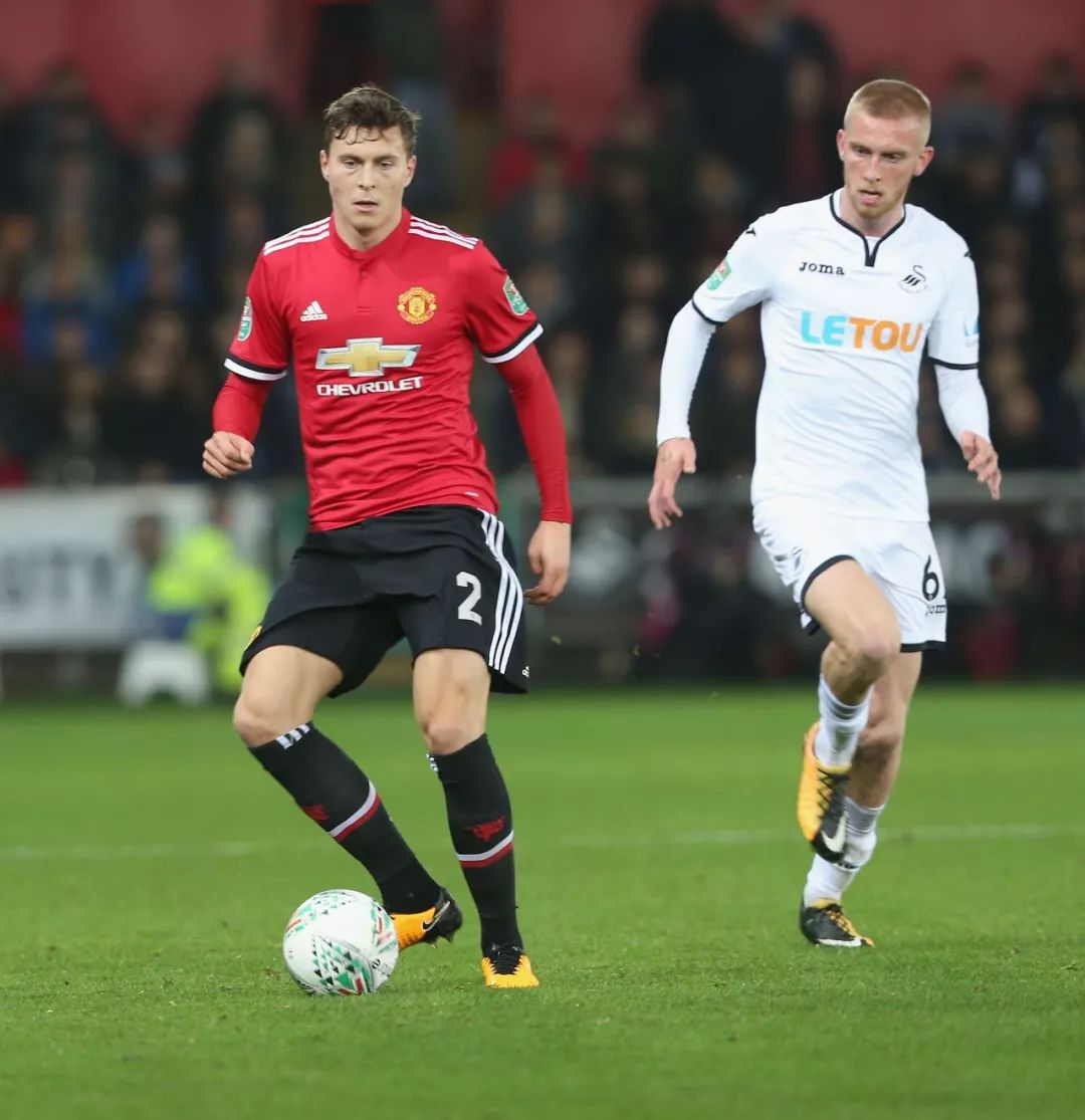 也面临着严 也面临着严