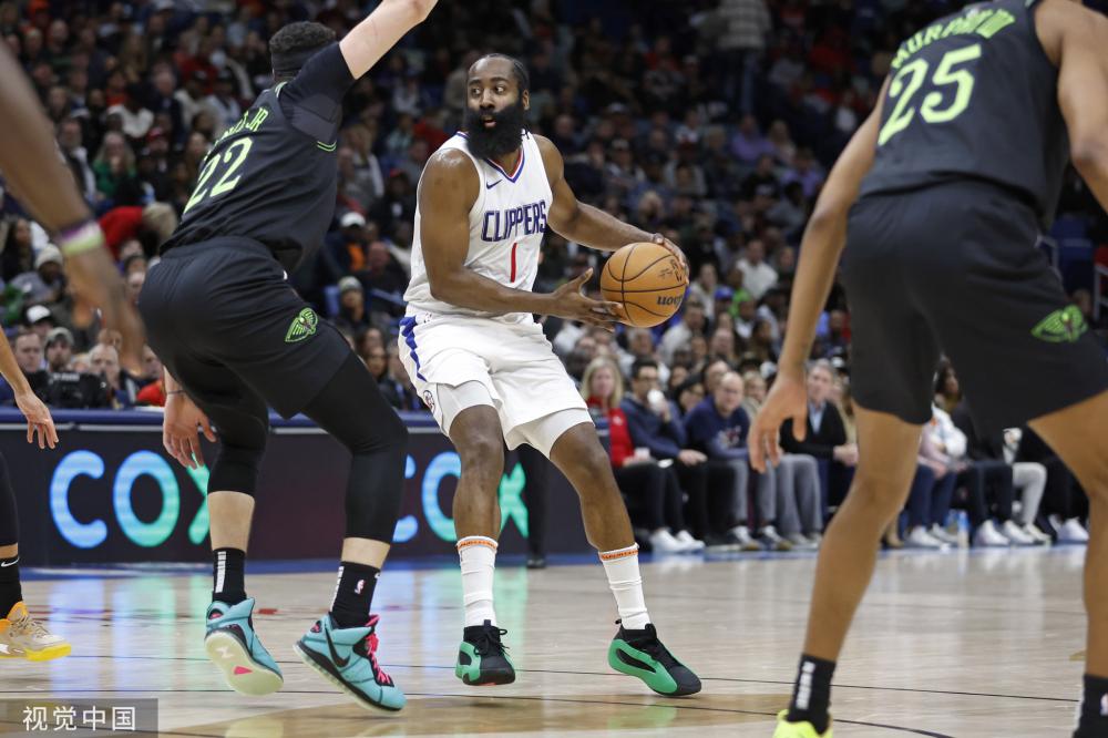 切至禁区弧 切至禁区弧